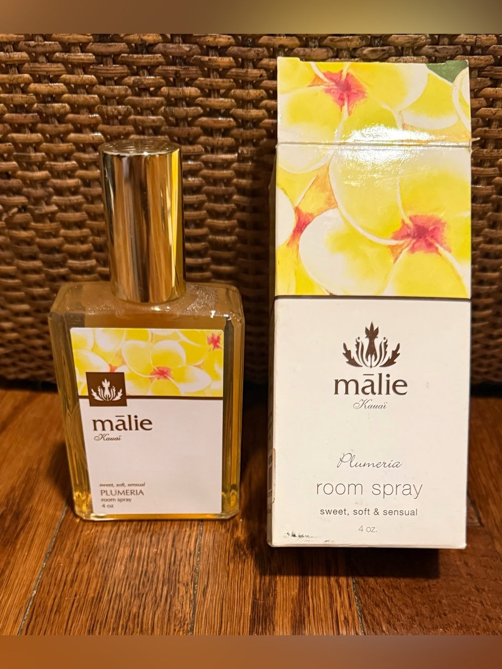 NEW Malie Plumeria Flower Kauai Hawaii Room Spray In Box